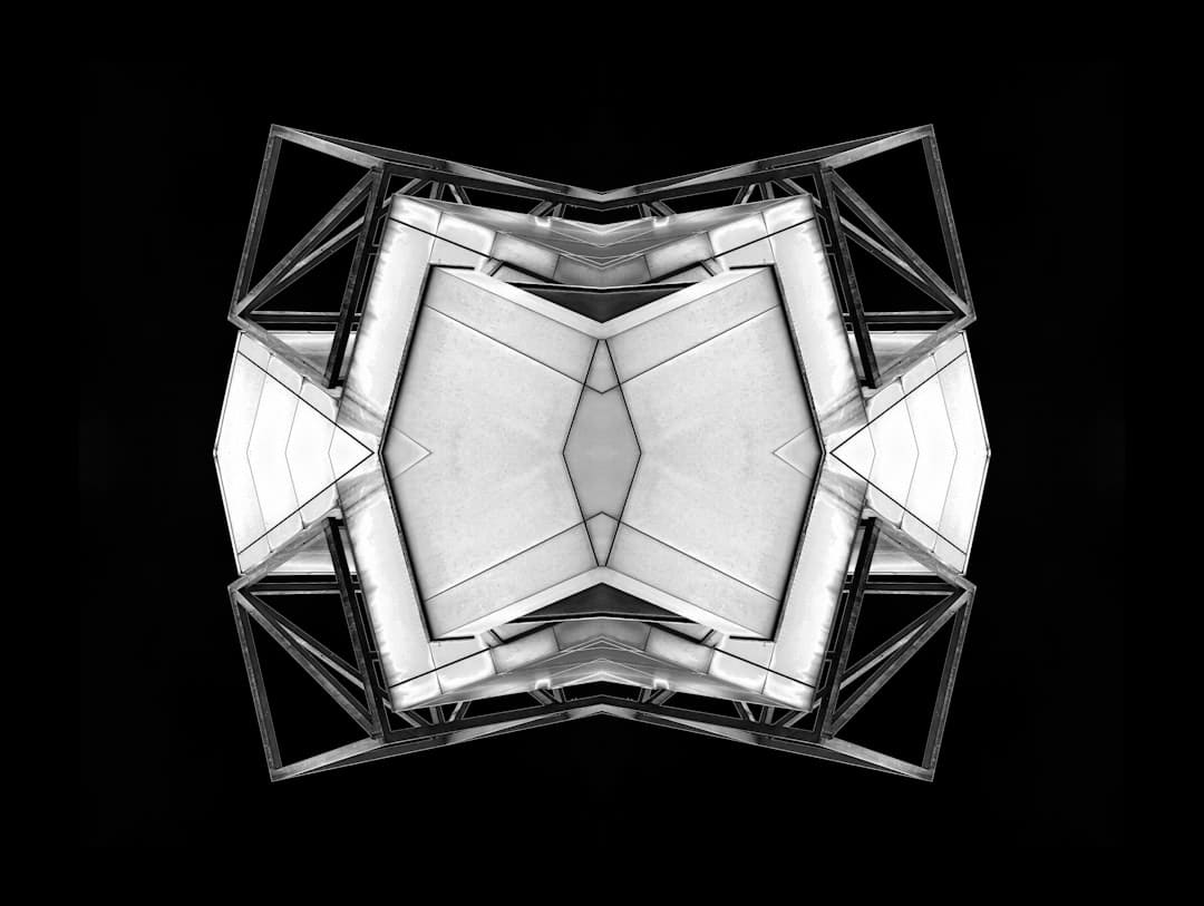 http://n.sinaimg.cn/news/transform/w600h400/20180311/p0QE-fxpwyhw8986838.jpg?zdy